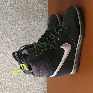 Nike Sky High Dunks